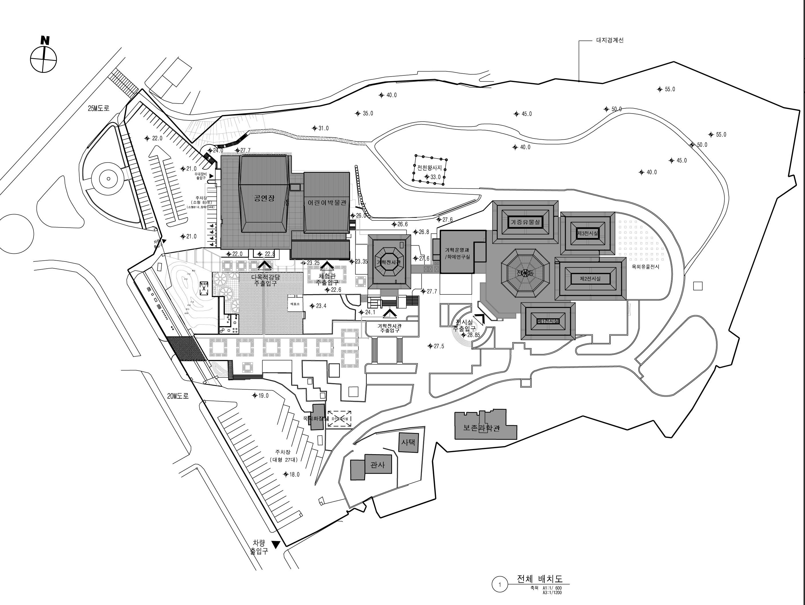 국립부여박물관 중앙광장 1